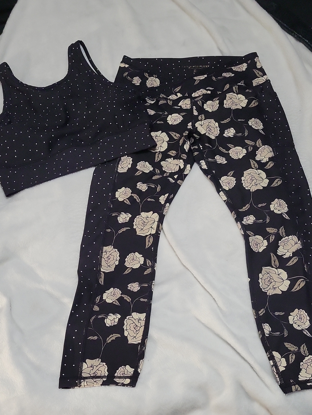 Saltwater Luxe XL Matching Set Balance Tank And Level Up Leggings
